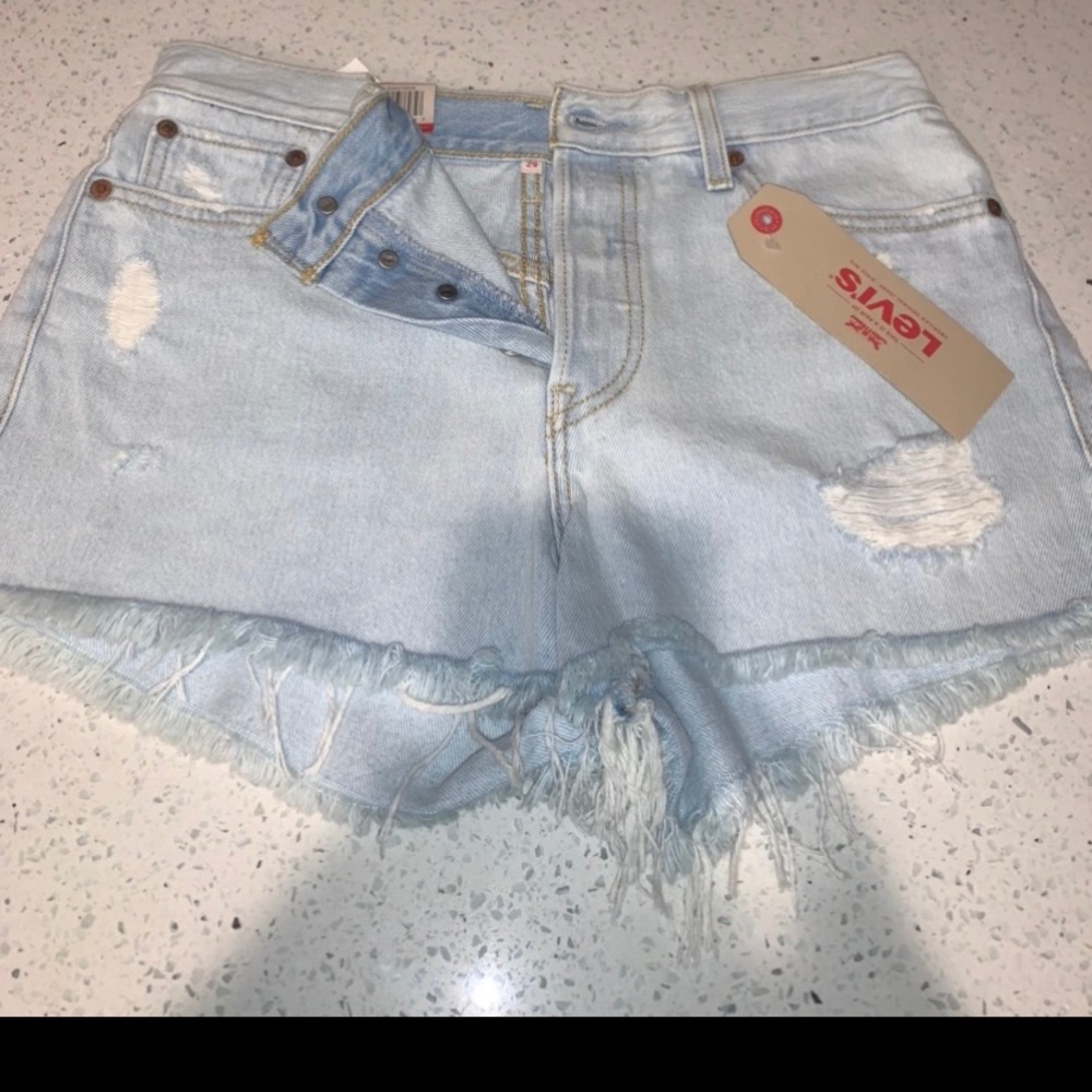 Levi's wedgie fit high rise jean shorts light blue